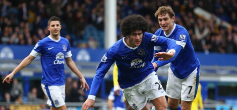 fellaini_reading